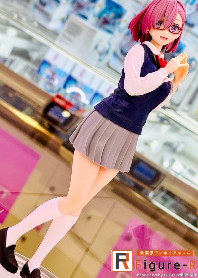 2.5次元的诱惑 独特魅力 天乃理理沙 校服造型