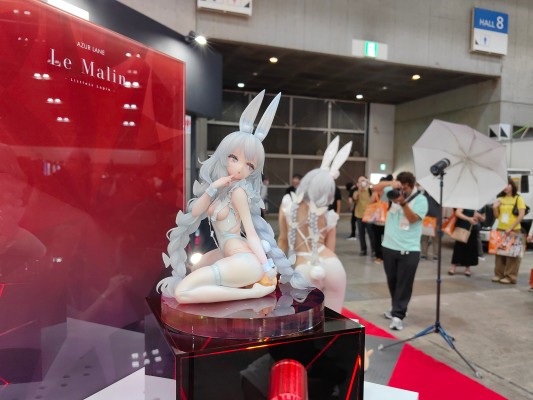 碧蓝航线 恶毒 懒懒的白兔