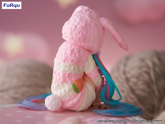 初音未来 压泡面人偶-兔耳睡衣-