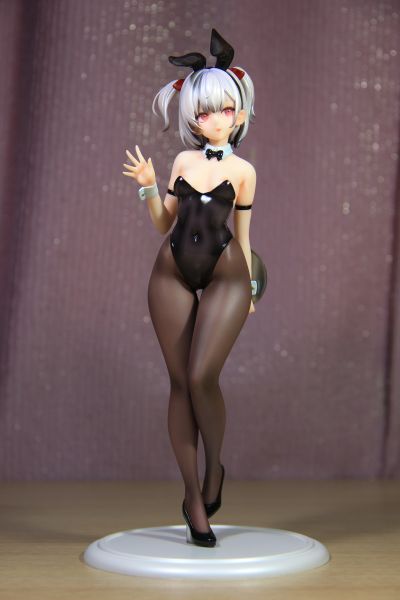 兼职中的学姐 早川莓奈