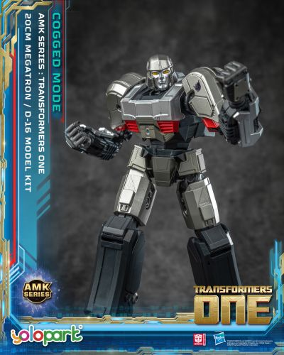 AMK系列 变形金刚：起源 D-16（威震天） 转换形态