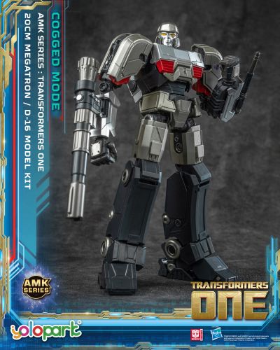 AMK系列 变形金刚：起源 D-16（威震天） 转换形态