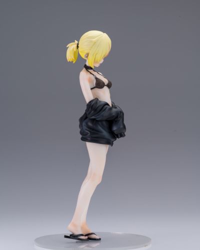 隔壁的手办原型师 羽喰飞泷 连帽衫泳装