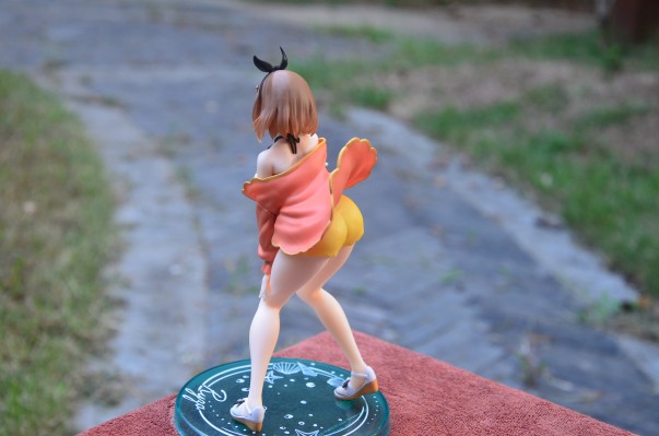 Coreful玩具人偶 莱莎的炼金工房～常暗女王与秘密藏身处～动画版 莱莎~泳装造型~