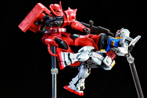 HGUC 1/144 机动战士高达 MS-06S 夏亚专用 扎古II