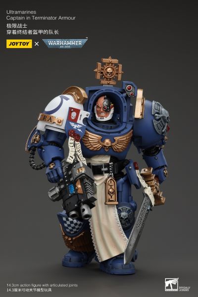战锤40000 极限战士 穿着终结者盔甲的队长