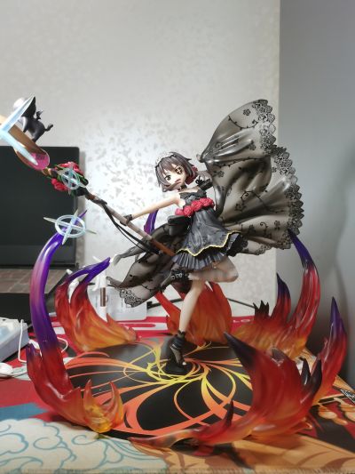 为美好的世界献上祝福！ 惠惠 漆黑的玫瑰礼服