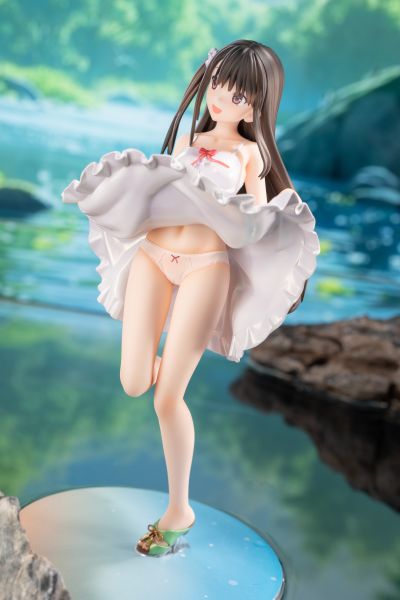 杂志封面少女 彩濑凉子