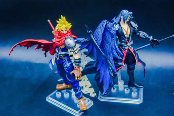 Bring Arts 王国之心 克劳德・史特莱夫 Another Form