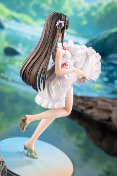 杂志封面少女 彩濑凉子