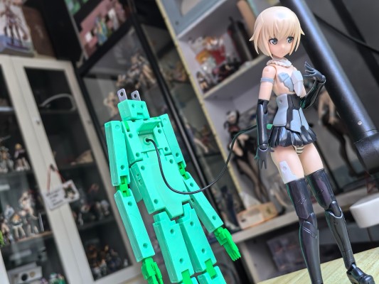 机甲少女 充电君 轰雷版