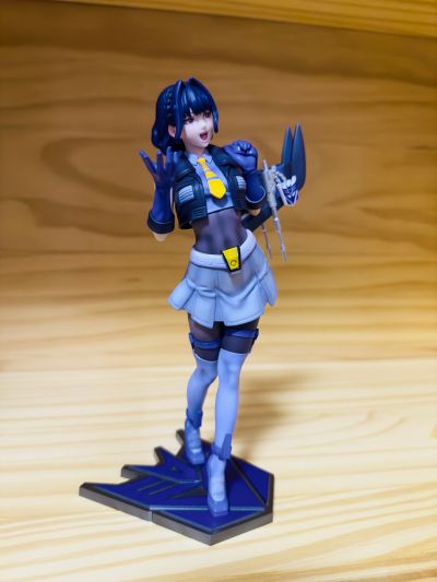 美少女雕像 变形金刚美少女 闹翻天