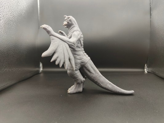 电影怪兽系列 新·奥特曼 巴格斯