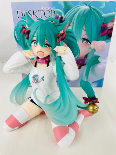Desktop Cute 初音未来 ~猫耳T恤~