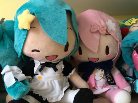 可爱软绵绵玩偶 初音未来 16周年纪念款  L尺寸