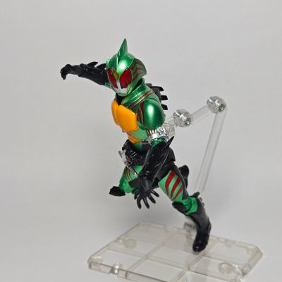 S.H.Figuarts  假面骑士亚马逊欧米伽 （Amazon.co.jp独家版）