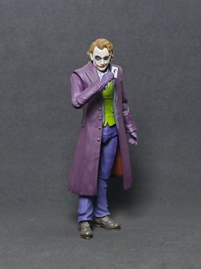 S.H.Figuarts 小丑 (《蝙蝠侠：黑暗骑士》)