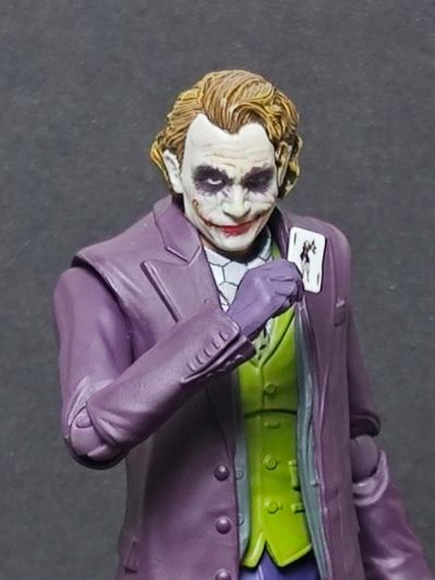 S.H.Figuarts 小丑 (《蝙蝠侠：黑暗骑士》)