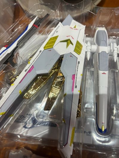 超合金  非凡强袭自由高达