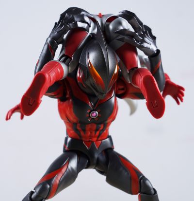 S.H.Figuarts 奥特之父