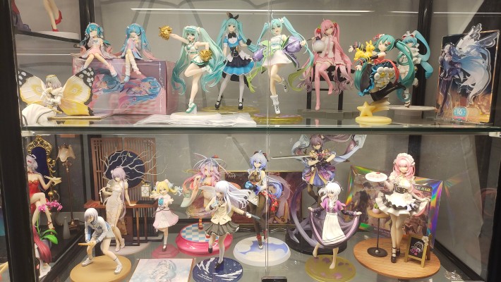 TENITOL 大号压泡面人偶 初音未来 恋爱的西装外套