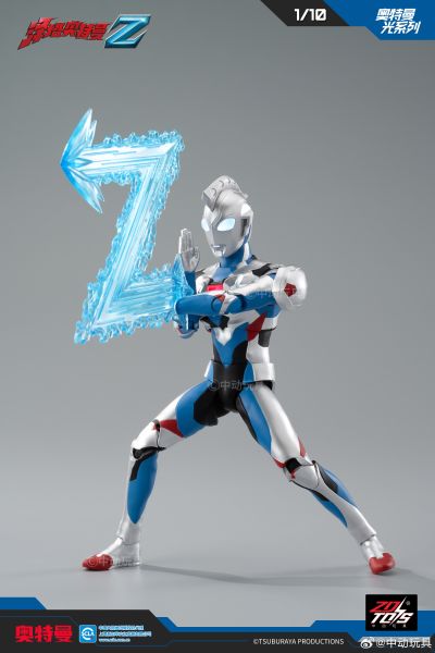 奥特曼光系列 泽塔奥特曼（原始形态）