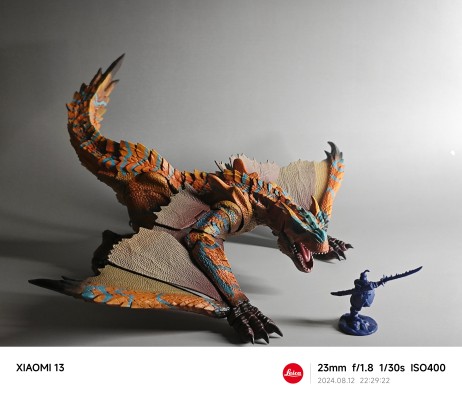 S.H.MonsterArts 怪物猎人系列 轰龙