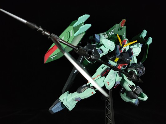 机动战士高达 G FRAME FA 机动战士高达SEED 凶猛的三台高达