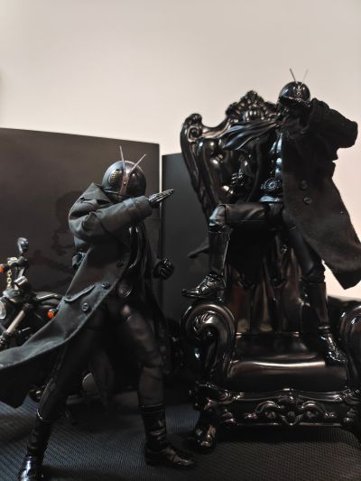 mastermind JAPAN x 假面骑士50周年纪念合作 S.H.Figuarts(真骨雕制法) 假面骑士新1号 黑色