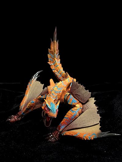 S.H.MonsterArts 怪物猎人系列 轰龙