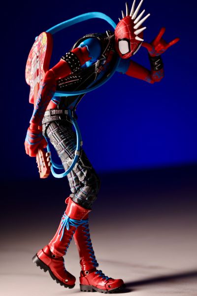 S.H.Figuarts  朋克蜘蛛侠（蜘蛛侠：纵横宇宙）