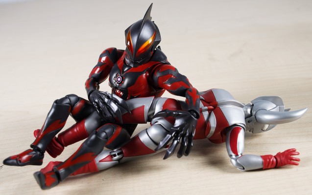 S.H.Figuarts 奥特之父