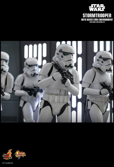 Movie Masterpiece - 1/6 Scale Fully Poseable Figure: Star Wars - Stormtrooper (with Death Star Environment)