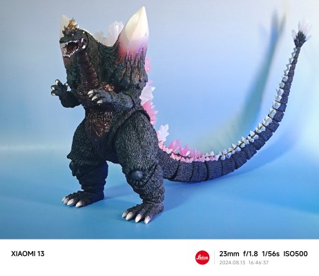 S.H.MonsterArts 哥斯拉大战太空哥斯拉 太空哥斯拉 福冈决战版
