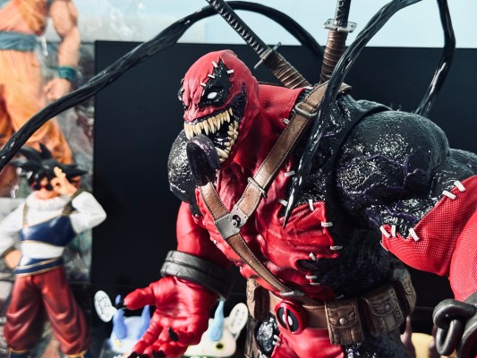 905573 漫威 毒液死侍