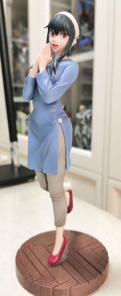 间谍过家家动画版 Luminasta 约尔·福杰 第二片尾服装