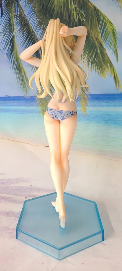 位于恋爱光谱极端的我们 白河月爱