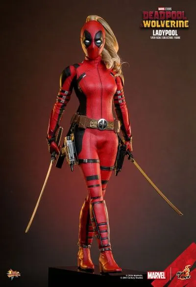 MMS747 《死侍与金刚狼》女死侍