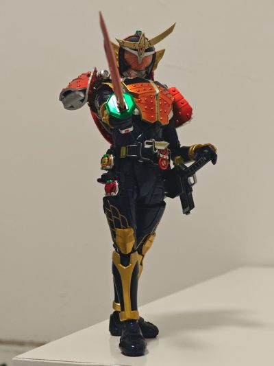 S.H.Figuarts（真骨雕制法）假面骑士铠武 橙子武装