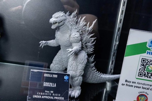 极致超值系列 哥斯拉 2000 千禧年(1999)