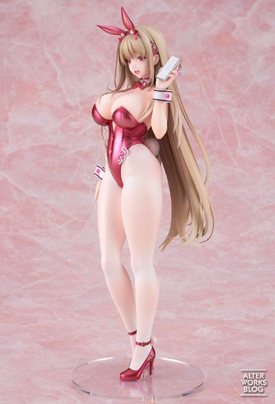 胜利女神：妮姬 毒蛇：毒兔