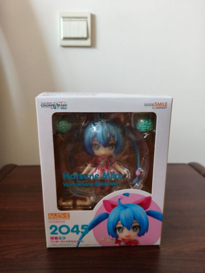 粘土人#2045  世界计划 缤纷舞台 feat. 初音未来 初音未来 奇幻乐园的世界