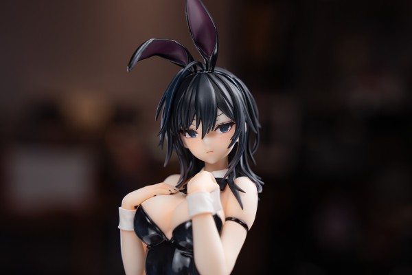 橫山石见 黑兔女郎