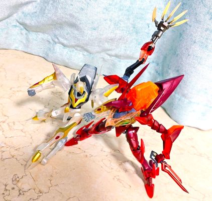 ROBOT魂〈SIDE KMF〉 CODE GEASS 叛逆的鲁鲁修 红莲圣天八极式