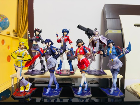 美少女雕像 变形金刚美少女 闹翻天