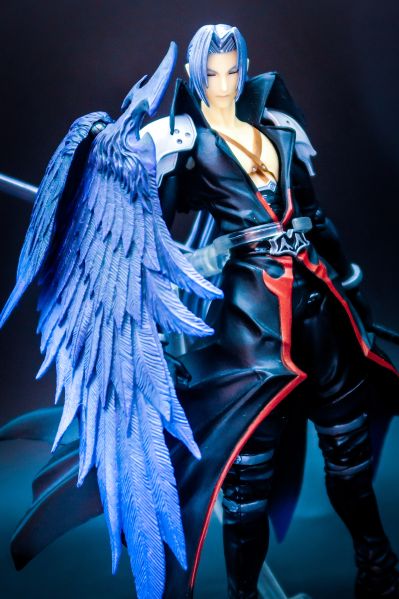 Bring Arts 最终幻想VII 萨菲罗斯 Another Form Ver. 