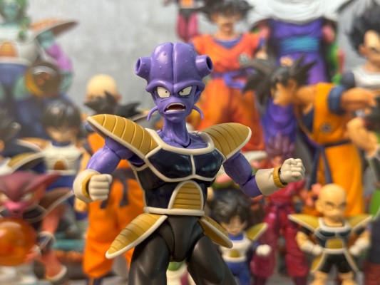 S.H.Figuarts 龙珠Z 柯依（邱夷）