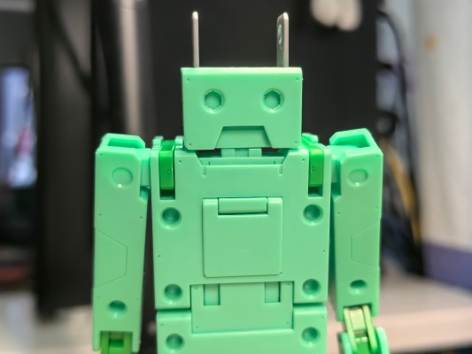 机甲少女 充电君 轰雷版