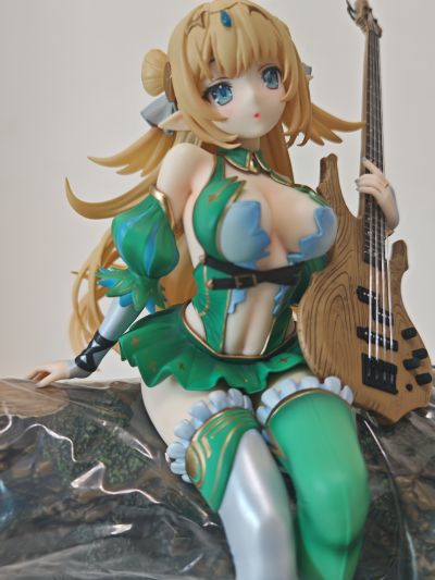 精灵贝斯手 埃塔