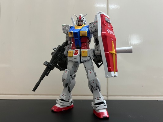 RG 1/144 RX-78-2 高达 2.0版本